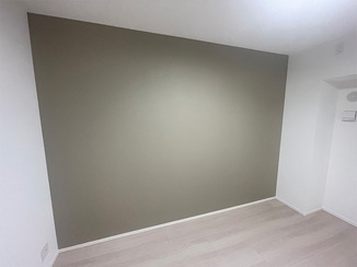 小工事 お部屋の印象が変わるアクセントクロス